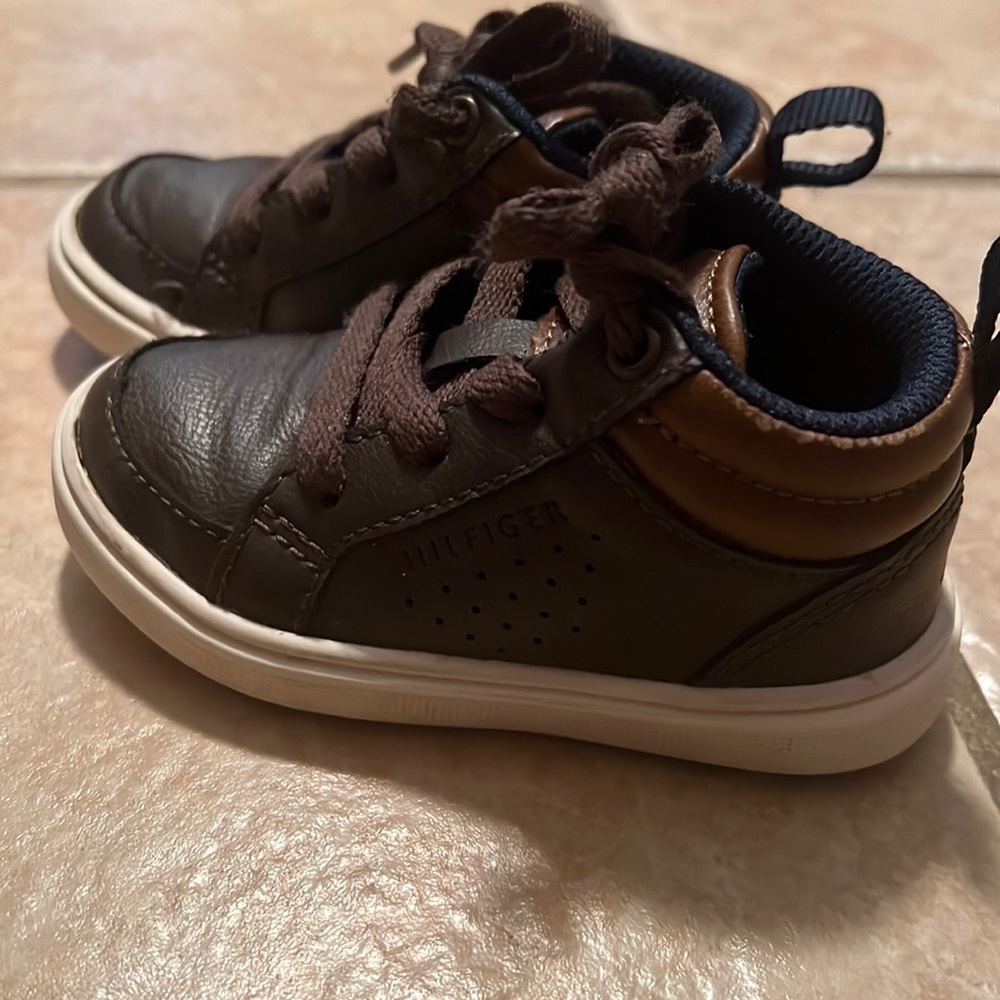 Toddler boots